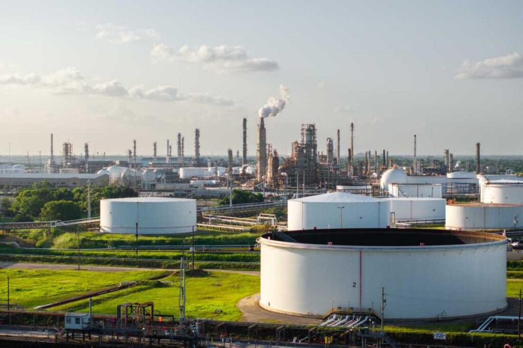 Oil Prices Jump As Israel And Iran Go To War