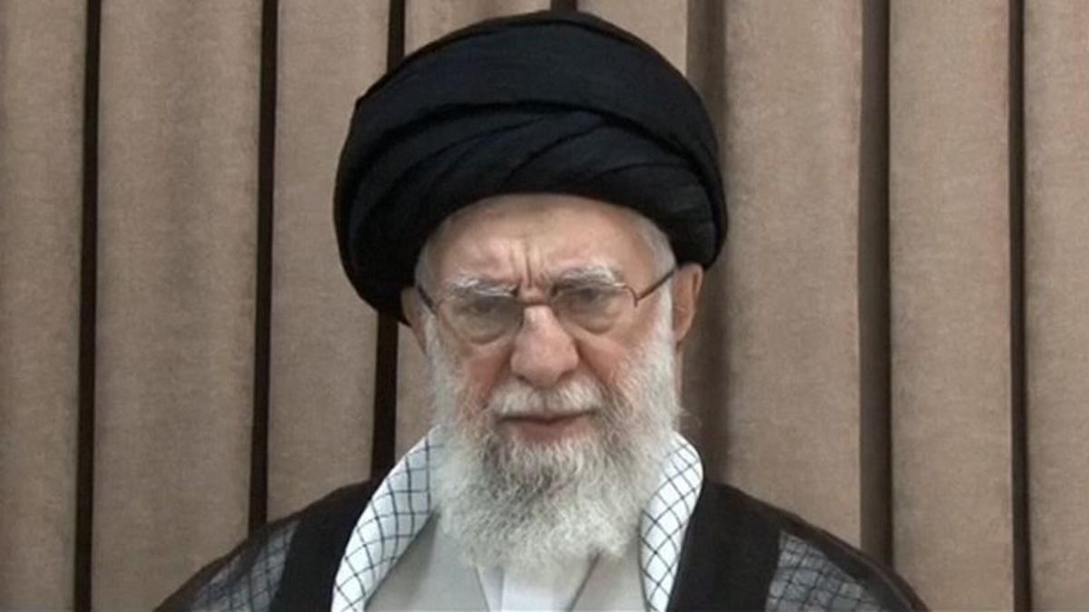 Iran: Mỹ có thể phải đối mặt với 'thiệt hại không thể khắc phục' nếu quân đội tham gia.