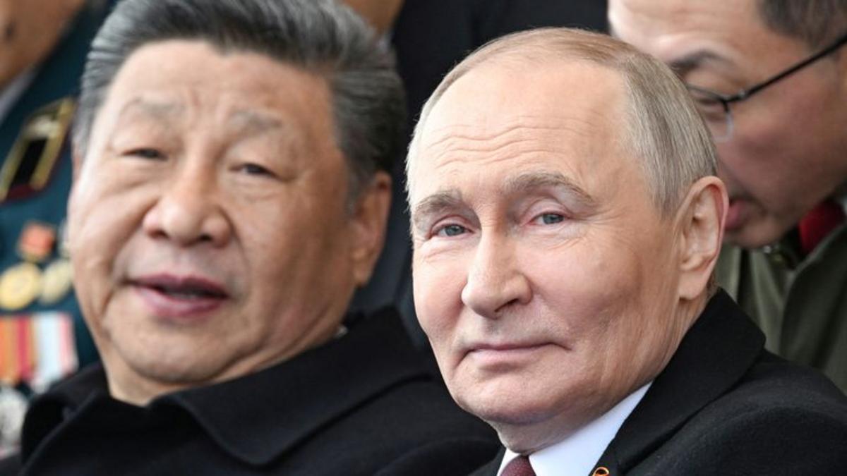 Tổng thống Nga Vladimir Putin và người đồng cấp Trung Quốc Tập Cận Bình