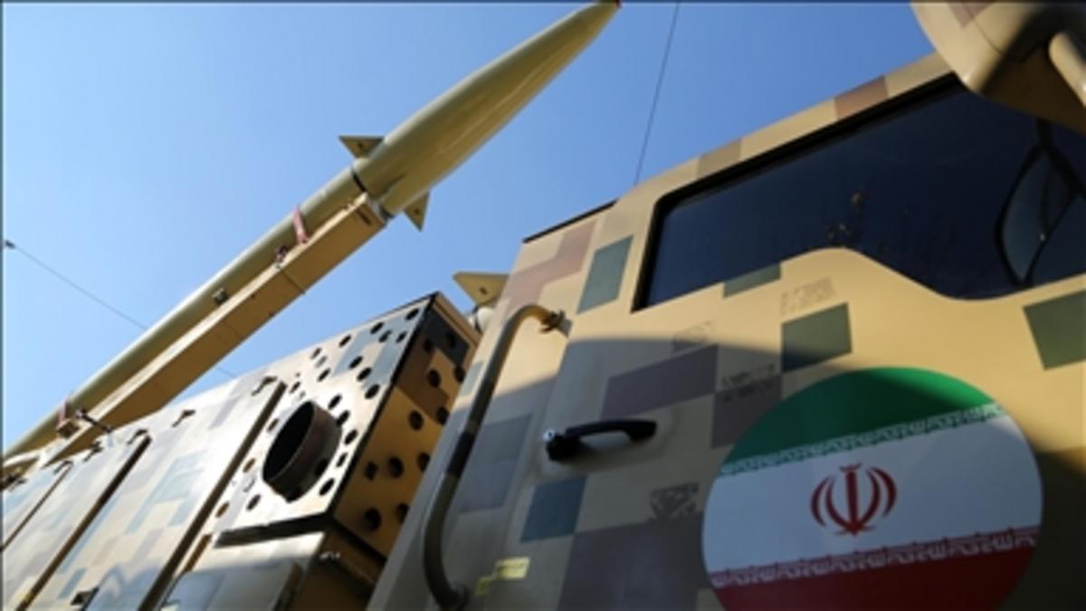 Các hệ thống phòng không Iran bắn hạ máy bay không người lái của Israel, các mục tiêu ‘thù địch’ trong bối cảnh xung đột với Israel