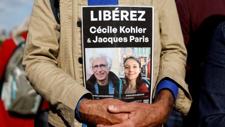 w980-p16x9-France-Cecile-Kohler-Jacques-Paris-Iran.jpg
