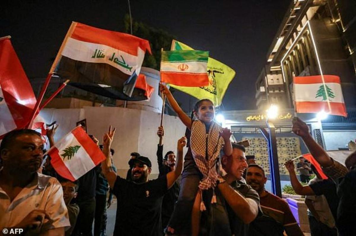 Những người ủng hộ Iran ở Iraq đã ăn mừng ở Baghdad sau khi bắt đầu lệnh ngừng bắn